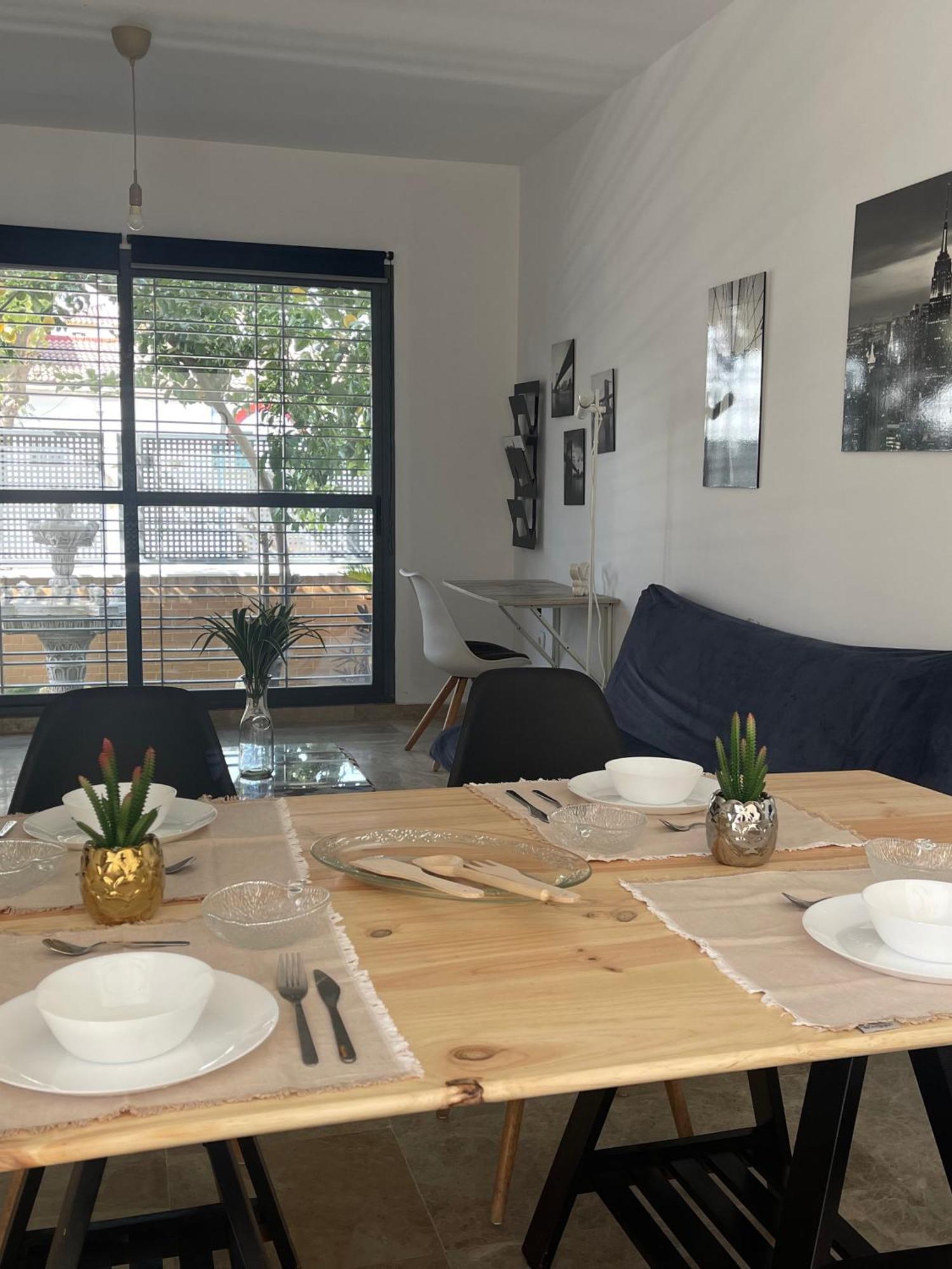Astral-Habitacion Doble Privada En Casa Compartida-Uebica2 Hotel Mairena del Aljarafe Eksteriør billede